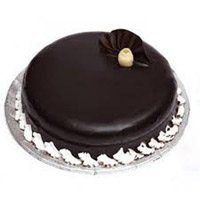 Deliver Chocolate Truffle Cake in India on Rakhi