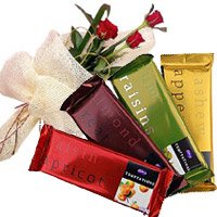 Deliver Rakhi Gift hamper Cadbury Chocolates With Red Roses in India